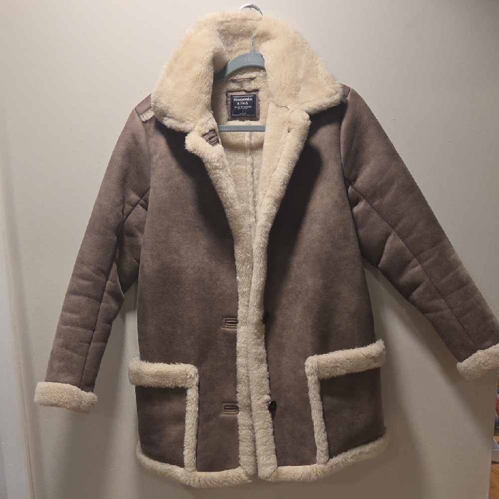 Abercrombie & Fitch Brown Coat with Cream Shearling